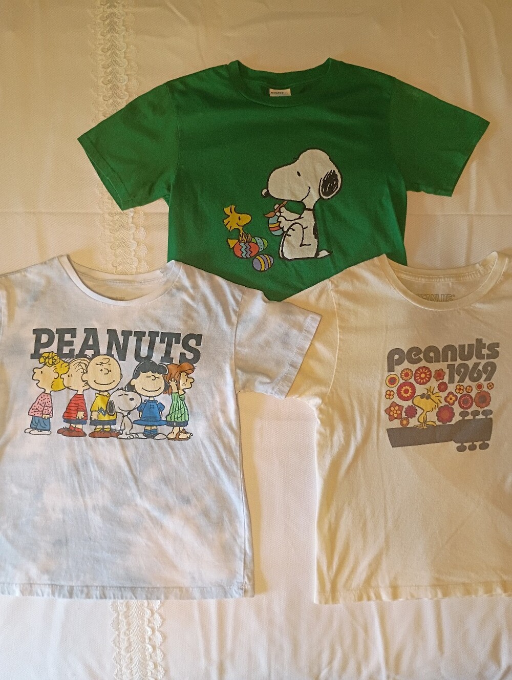 Peanuts Snoopy Kids Graphic T-Shirt Bundle Set of 3 Youth Size M/S